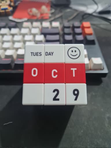 CubeNation Calendar Cube