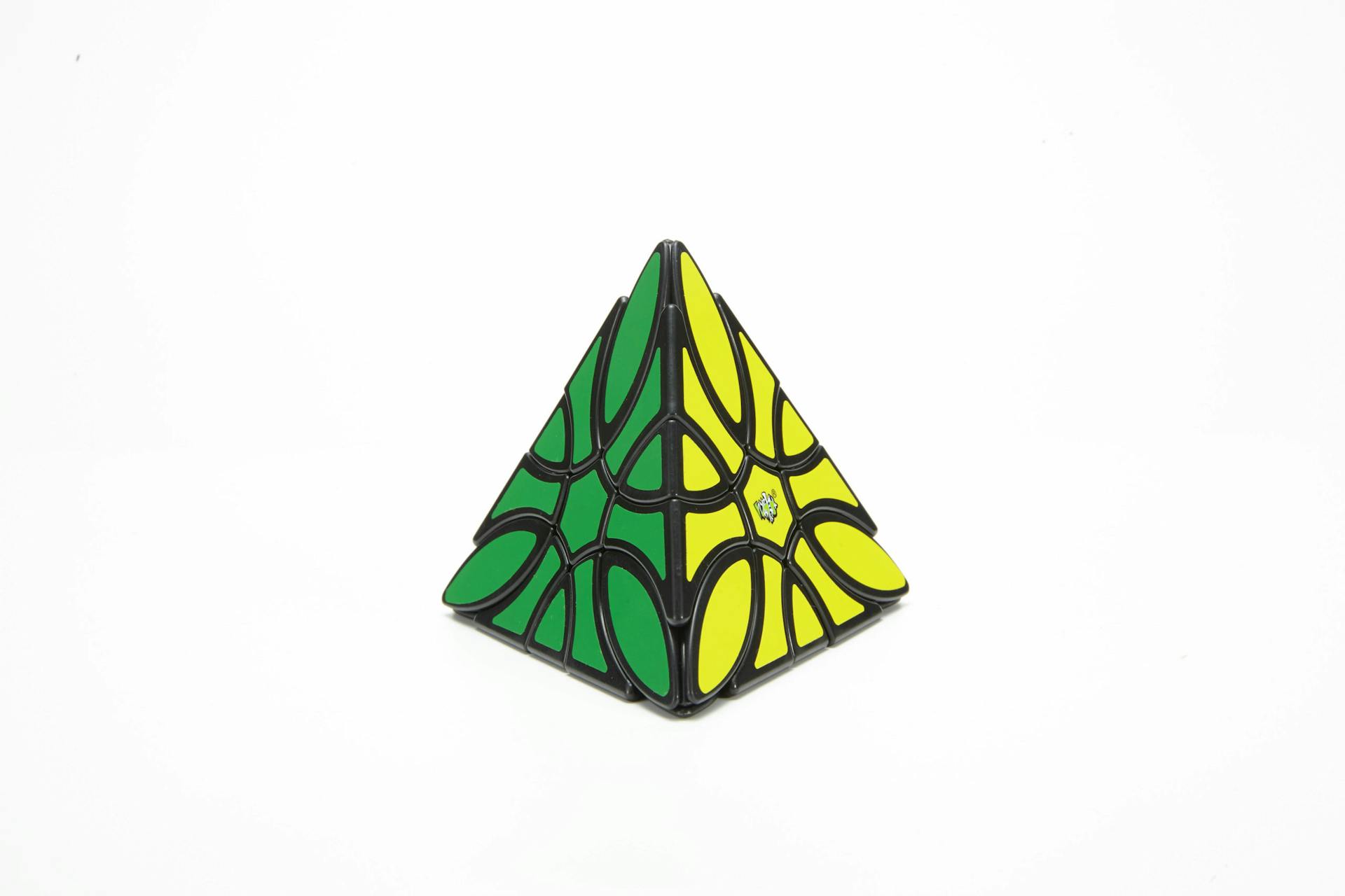 Lanlan Clover Pyraminx Cube